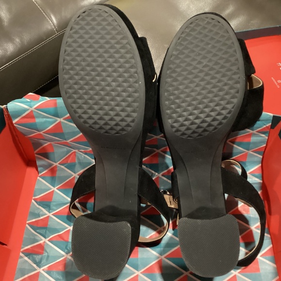 AEROSOLES BLACK SUEDE PLATFORM SANDAL | SZ 12 M - Picture 6 of 12